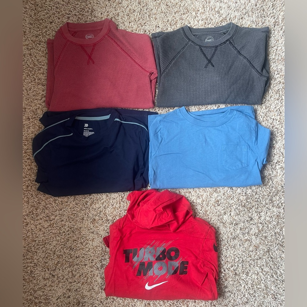 Boys Size 4/5 Long Sleeve Lot